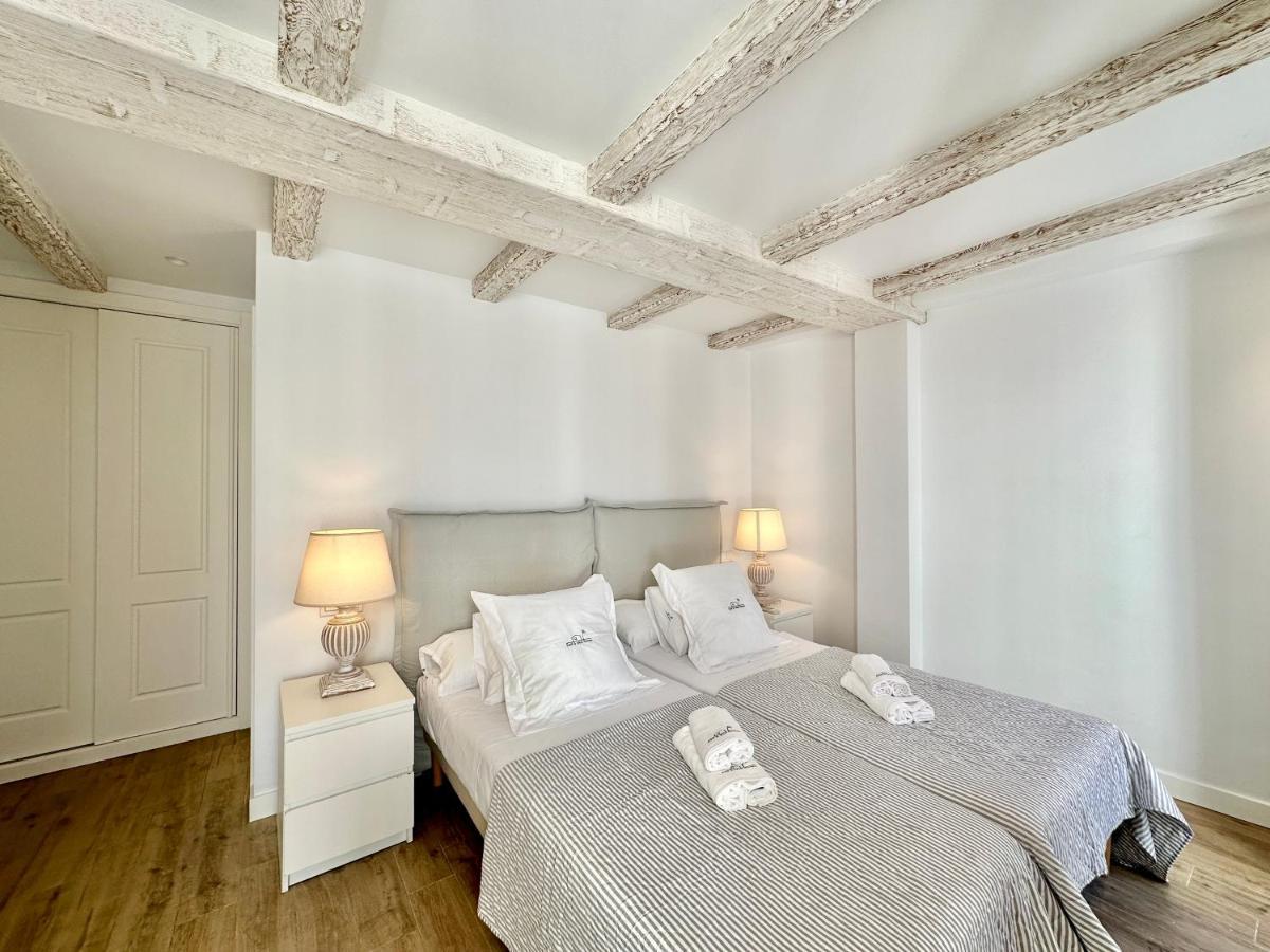 Old Town Modern Flat, 4 Minutes From Beach - Eaw Homes Марбелья Экстерьер фото
